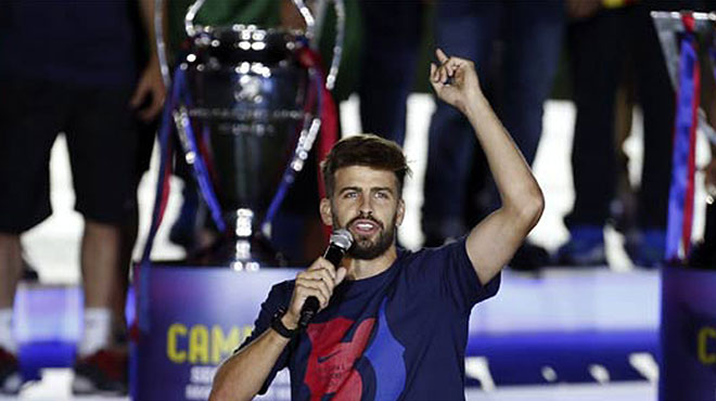 Pique'den Ronaldo'ya gönderme! 