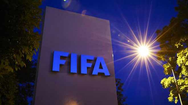 FIFA'da bir istifa daha