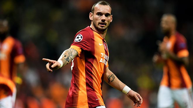 FLAŞ! Sneijder‘den şok eden istek!