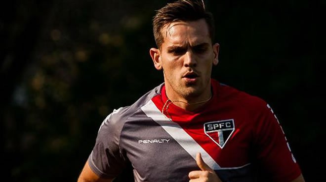 Beşiktaş'tan flaş stoper kararı