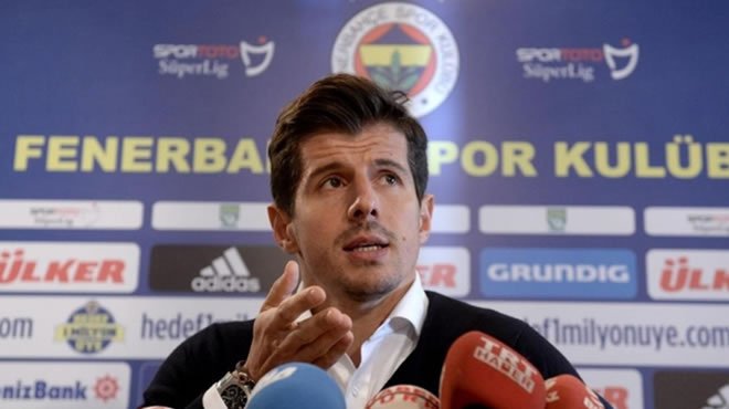 Emre Belözoğlu görüşme odasına!