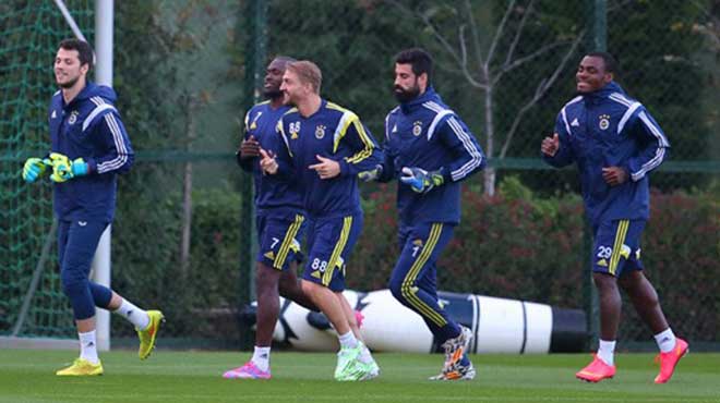 Fenerbahçe topbaşı yapıyor
