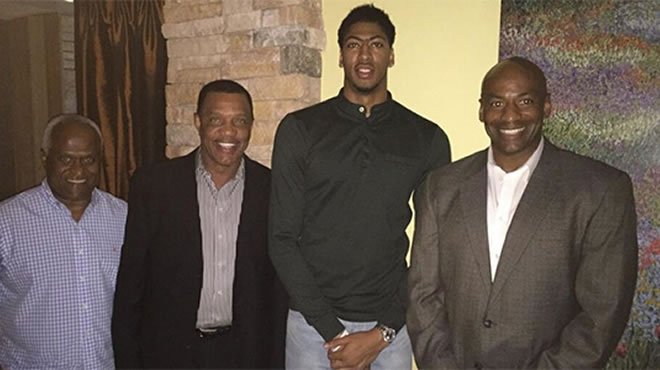 Anthony Davis'ten rekor sözleşme!