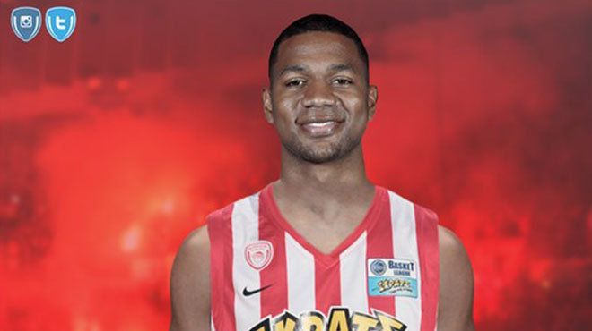 Karşıyakalı Strawberry Olympiakos'ta