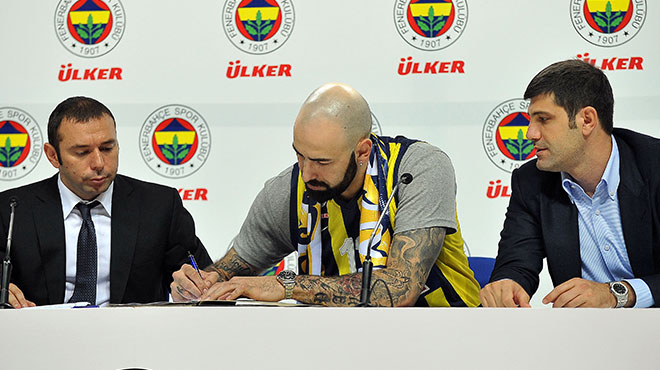 Pero Antic resmen F.Bahçe'de