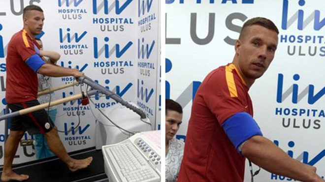 Podolski sağlık kontrolünden geçti