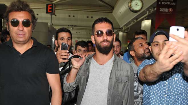Barcelona taraftarı Arda'ya sahip çıktı