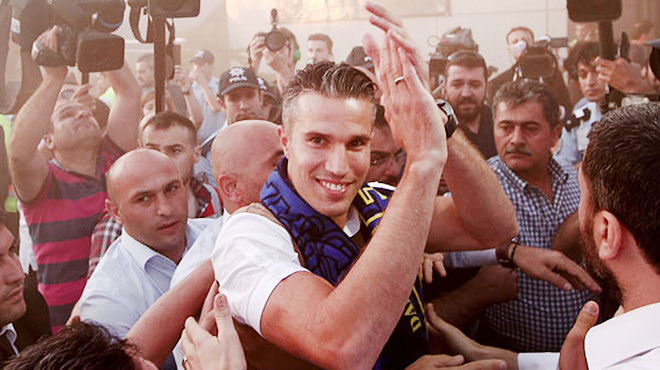 Van Persie transferi, G.Saray'ı zor duruma soktu!