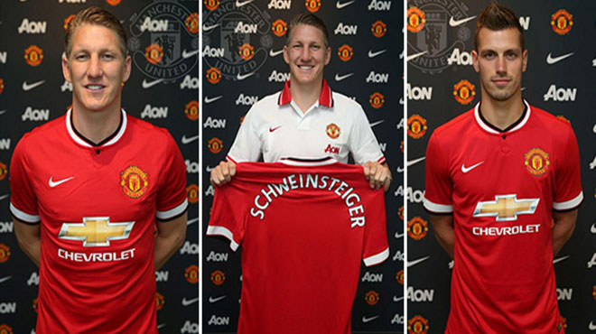 Manchester United‘dan çifte imza!
