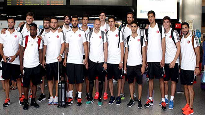 12 Dev Adam İtalya'ya gitti!