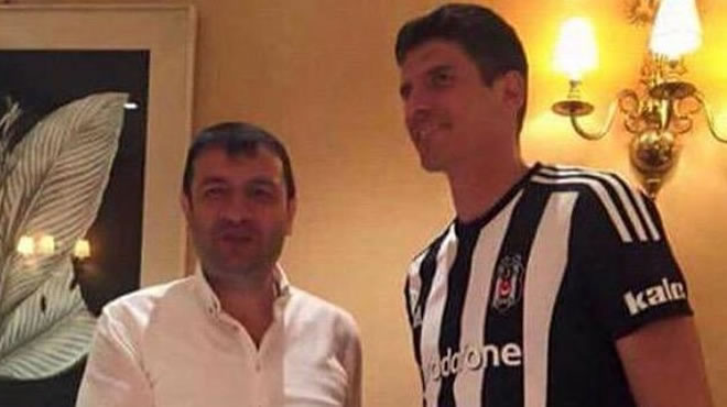 Ve Gomez formayı giydi!