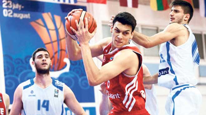 Genç Milliler finalde yıkıldı!