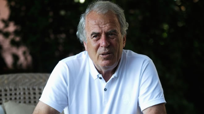 'Hiç düşünmem 8 milyon euroyu veririm'