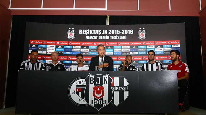 Beşiktaş'tan imza şov!