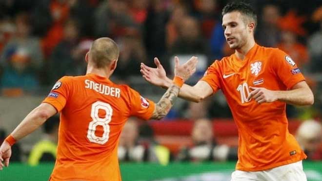 Hollanda kadrosu açıklandı! Sneijder ve RVP