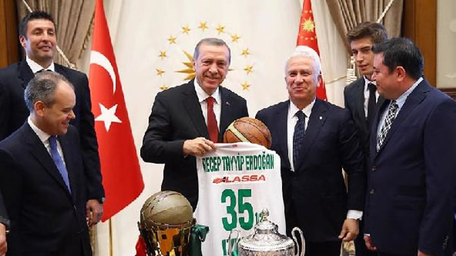 Karşıyaka'ya büyük ödül!