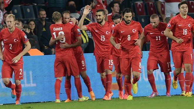 Türk futboluna ilk 10 yolu açıldı!