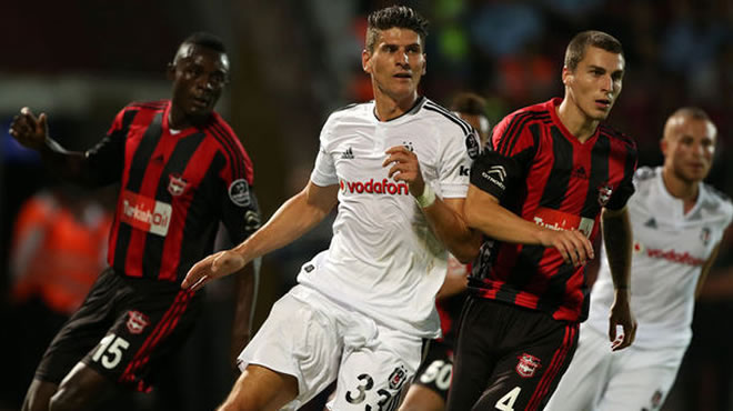 Mario Gomez'den Töre ve Olcay'a sitem!