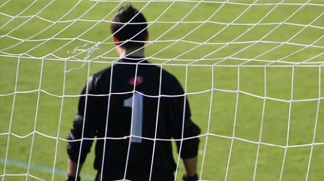İsrail 15 yaşındaki kaleciyi gözaltına aldı!