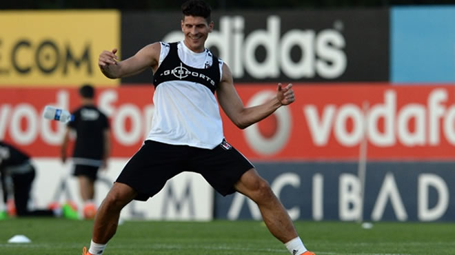 FLAŞ! Mario Gomez sonunda patladı!