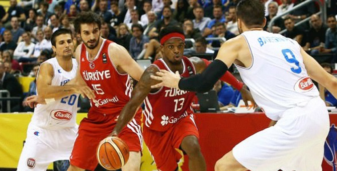 12 Dev Adam‘dan tarihi galibiyet