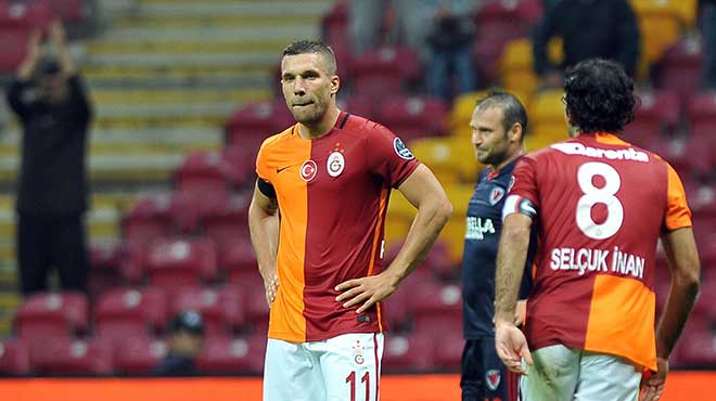 Podolski: 'Telafi etmek zorundayız!'