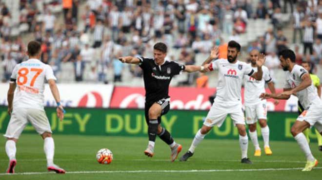 Son 6 yılın en kötü Başakşehir'i!