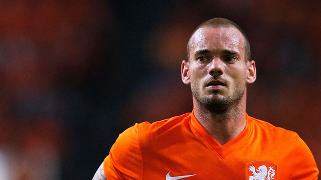 Sneijder iki kritik maçta oynamayacak!