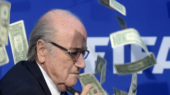 FIFA Başkanı Blatter'e soruşturma !