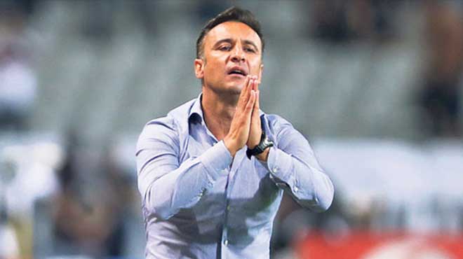 Pereira'dan flaş açıklama! 'Dayak yiyoruz'