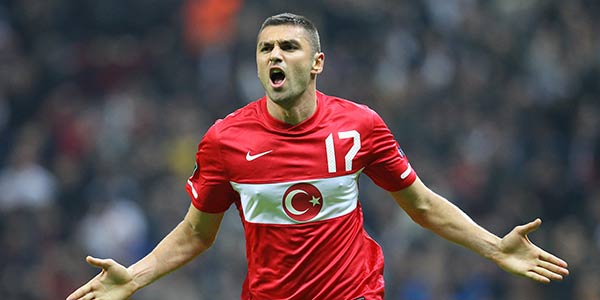 Burak Yılmaz'dan müjdeli haber!