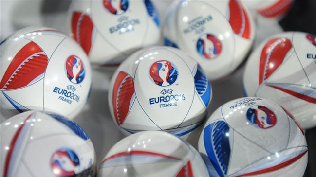 EURO 2016'da play-off kuraları çekiliyor