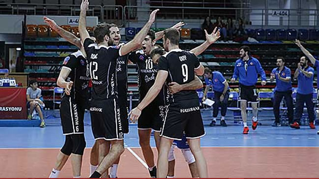 Halkbank Fenerbahçe ile başlıyor