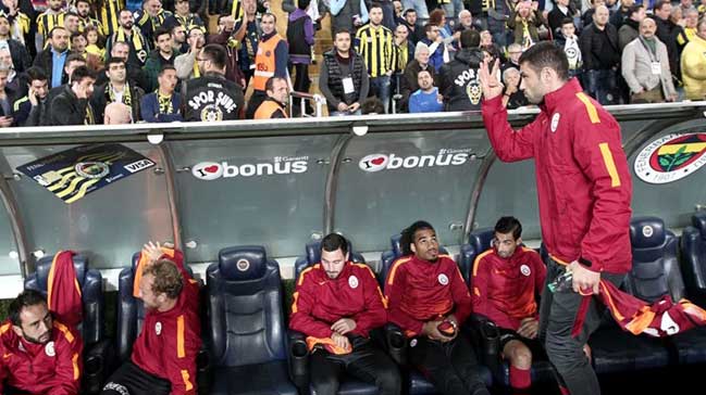 Burak Yılmaz'dan F.Bahçe'ye olay hareket!
