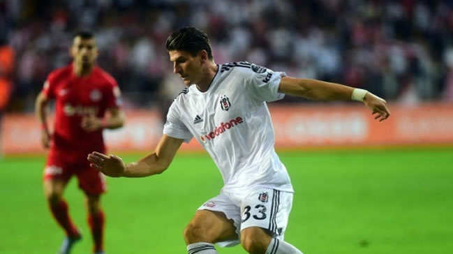 Gomez'in golünden sonra Güneş...
