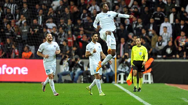 Donk: 'Hakemin odasına gidip...'