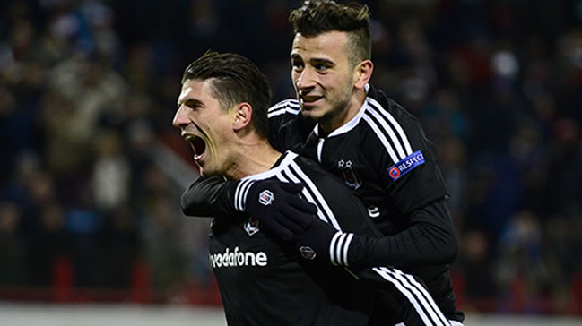 Mario Gomez: Bir numara biziz!