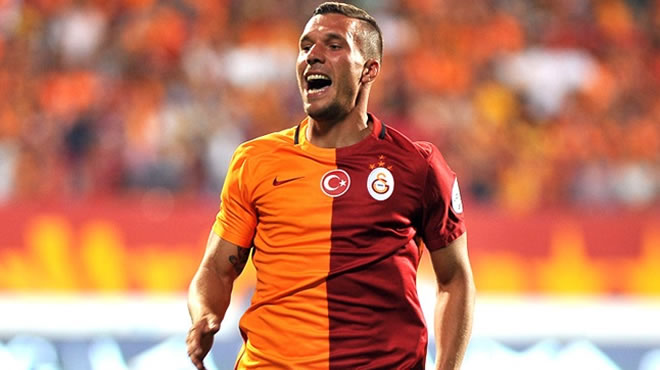 Podolski'ye sürpriz talip!