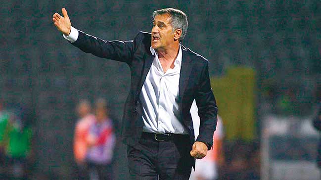 Şenol Güneş'ten 10 numara şah mat