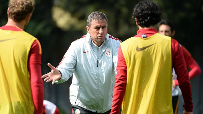 Futbolcularından tek bir şey istedi!
