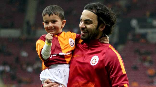 Selçuk İnan: 'Elbet Güneş doğar'