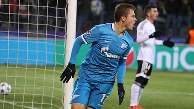 Zenit kayıpsız devam ediyor!