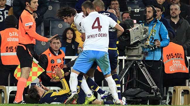 Bu pozisyon o ülkeyi ayağa kaldırdı!
