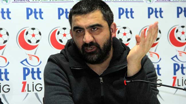 Ümit Özat bombaladı! 'Bazı ahmaklar...'