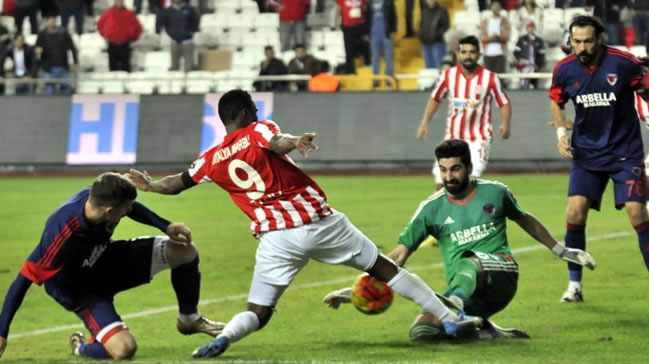 Antalyaspor'dan müthiş geri dönüş!