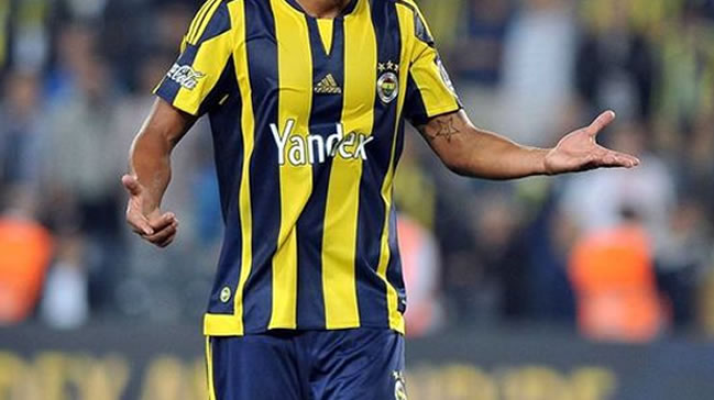F.Bahçeli futbolcudan çıldırtacak derbi tweeti!