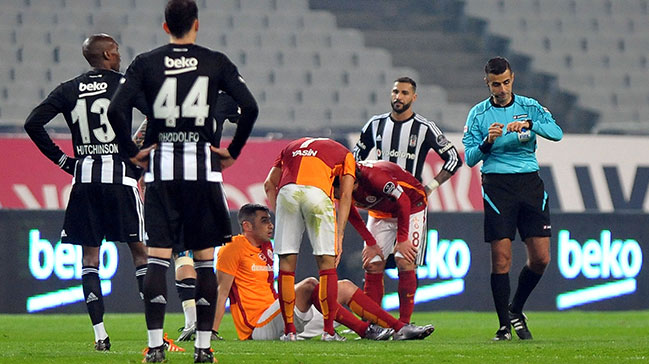 G.Saray'a Burak Yılmaz'dan kötü haber