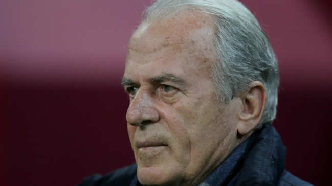 Mustafa Denizli'den transfer müjdesi