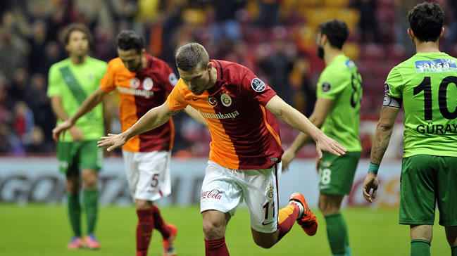 Arena'da 5 gollü müthiş düello!