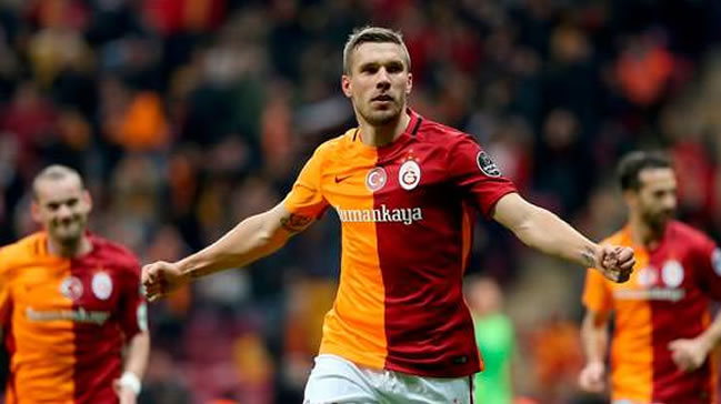 Poldi'den rakiplere gözdağı!